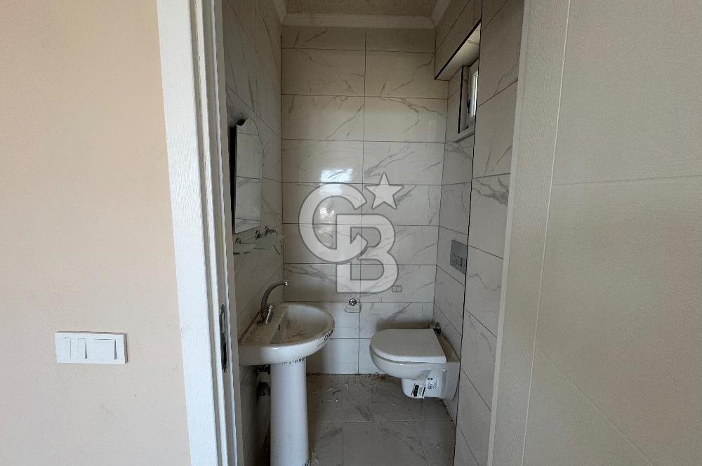 Yenicede Deniz Manzaralı Lüks ikiz Villa 430m2 Arsa İçinde