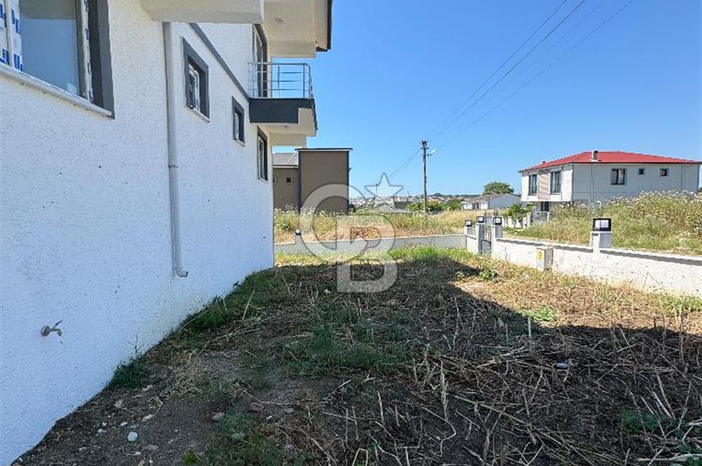 Yenicede Deniz Manzaralı Lüks ikiz Villa 430m2 Arsa İçinde