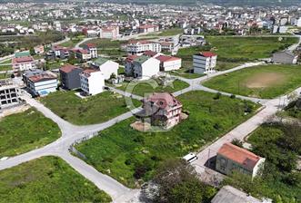 ARNAVUTKÖY YAVUZ SELİM İSTANBUL HAVALİMANI YAKINI İMARLI ARSA - 1 - 352357