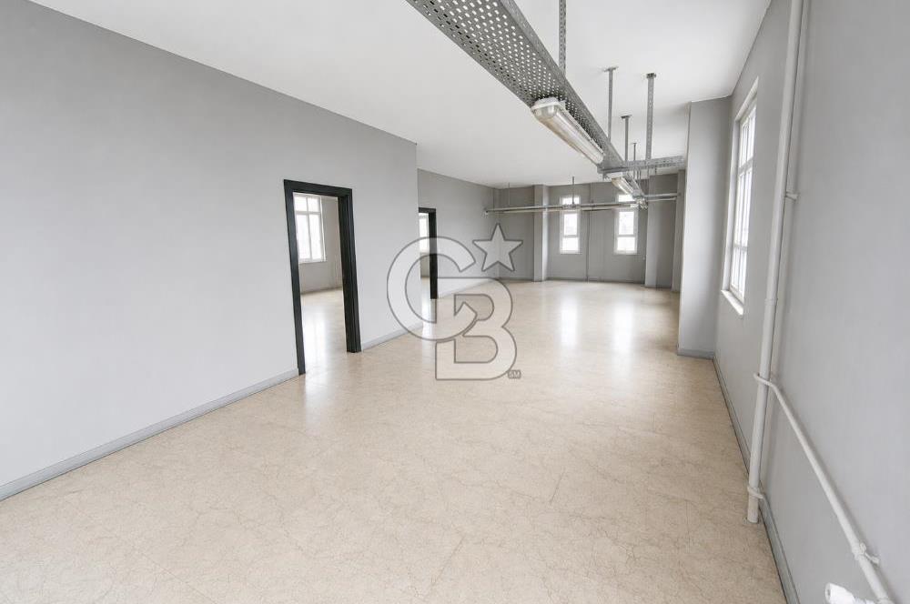 SATILIK ARNAVUTKÖY TAŞOLUK'TA 500 M² VİTRİNLİ DÜKKAN