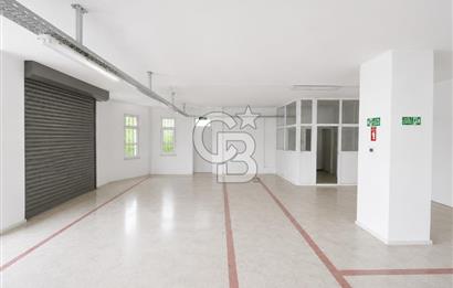 SATILIK ARNAVUTKÖY TAŞOLUK'TA 500 M² VİTRİNLİ DÜKKAN
