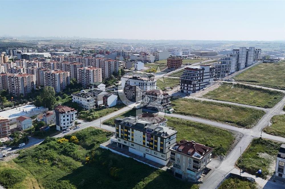 SATILIK ARNAVUTKÖY TAŞOLUK'TA 500 M² VİTRİNLİ DÜKKAN