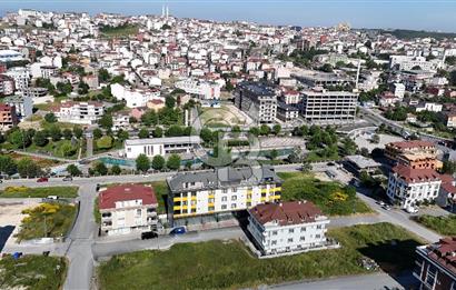 SATILIK ARNAVUTKÖY TAŞOLUK'TA 500 M² VİTRİNLİ DÜKKAN