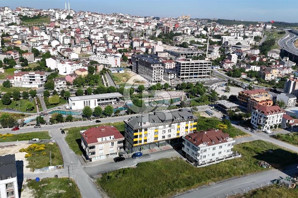 SATILIK ARNAVUTKÖY TAŞOLUK'TA 500 M² VİTRİNLİ DÜKKAN