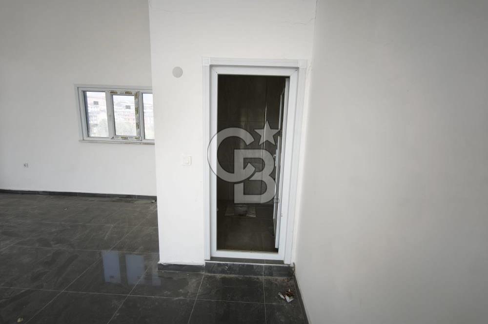 SATILIK ARNAVUTKÖY TAŞOLUK'TA 500 M² VİTRİNLİ DÜKKAN