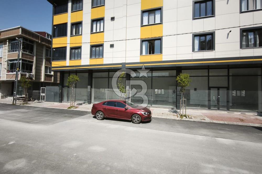 SATILIK ARNAVUTKÖY TAŞOLUK'TA 500 M² VİTRİNLİ DÜKKAN