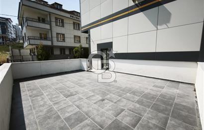 SATILIK ARNAVUTKÖY TAŞOLUK'TA 500 M² VİTRİNLİ DÜKKAN