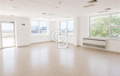 KİRALIK HADIMKÖY İSTANBUL CADDESİNE CEPHE 3600 M² FABRİKA