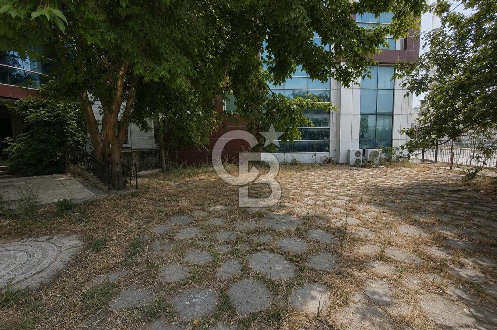 KİRALIK HADIMKÖY İSTANBUL CADDESİNE CEPHE 3600 M² FABRİKA