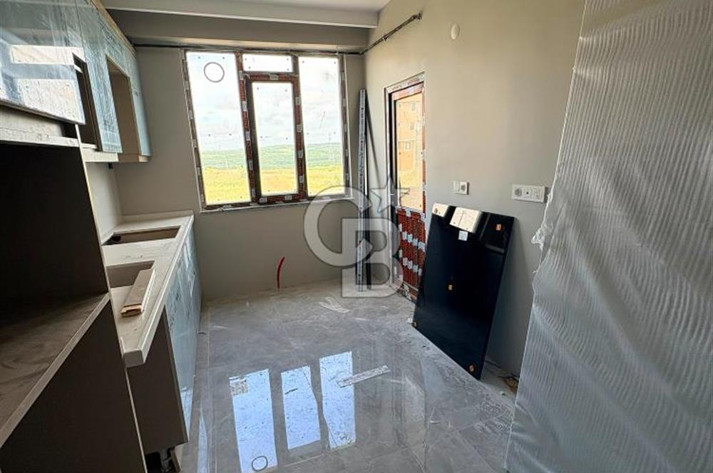 GENİŞ VE FERAH ORMAN MANZARALI LÜKS 2+1 DAİRE