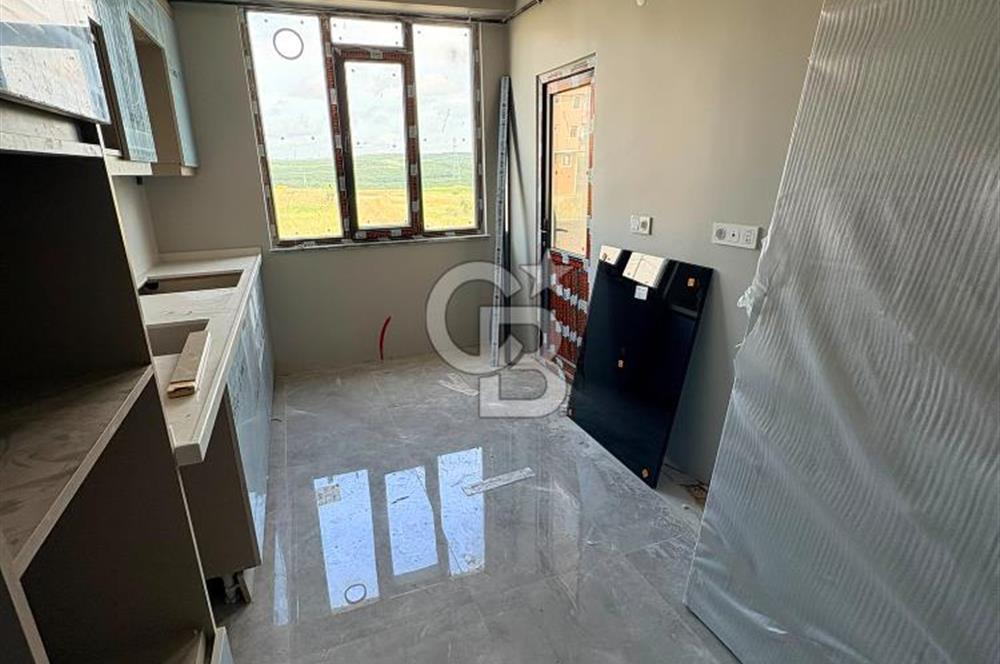 GENİŞ VE FERAH ORMAN MANZARALI LÜKS 2+1 DAİRE