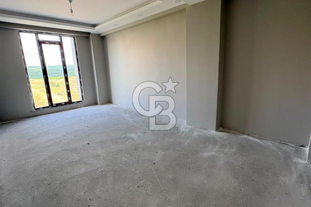 GENİŞ VE FERAH ORMAN MANZARALI LÜKS 2+1 DAİRE