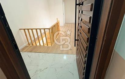 ŞEHRİN MERKEZİNDE GENİŞ VE FERAH 2+2 KİRALIK DAİRE