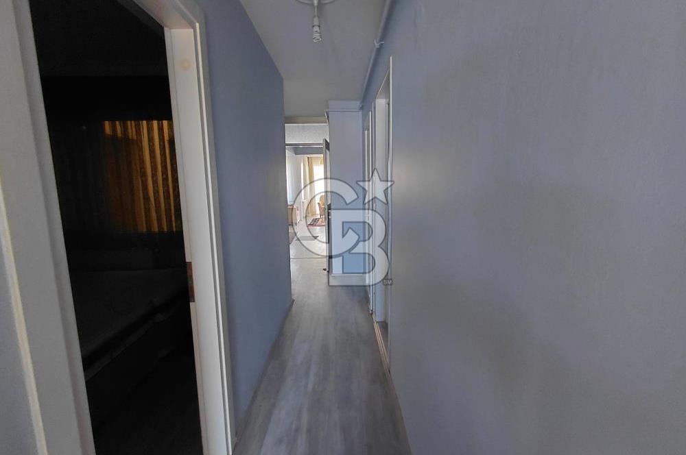 Buca Menderes Caddesi Eşyalı 2+1 Satılık Daire