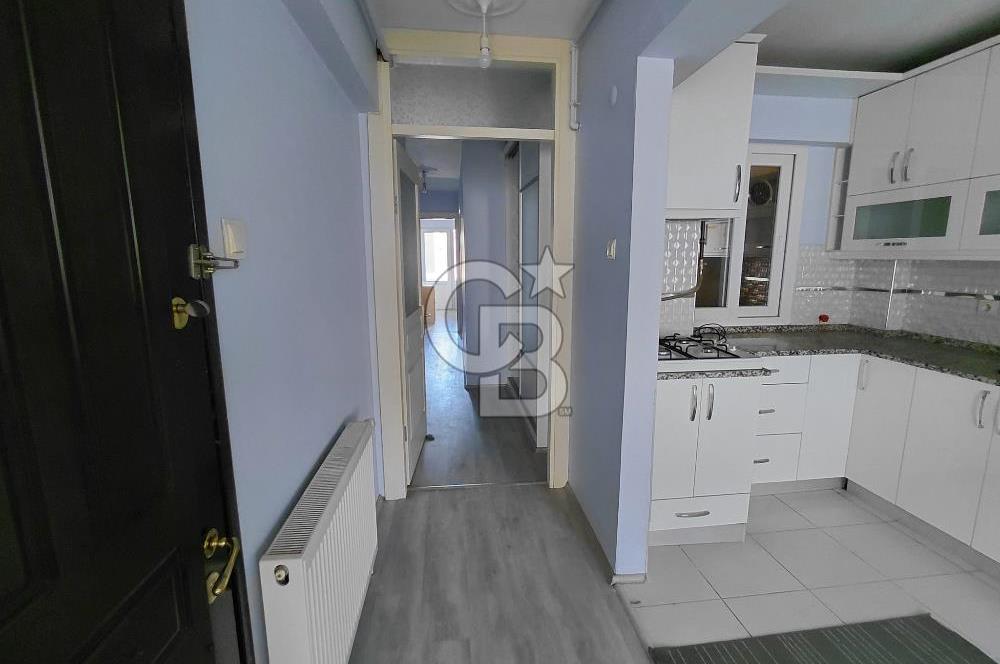 Buca Menderes Caddesi Eşyalı 2+1 Satılık Daire