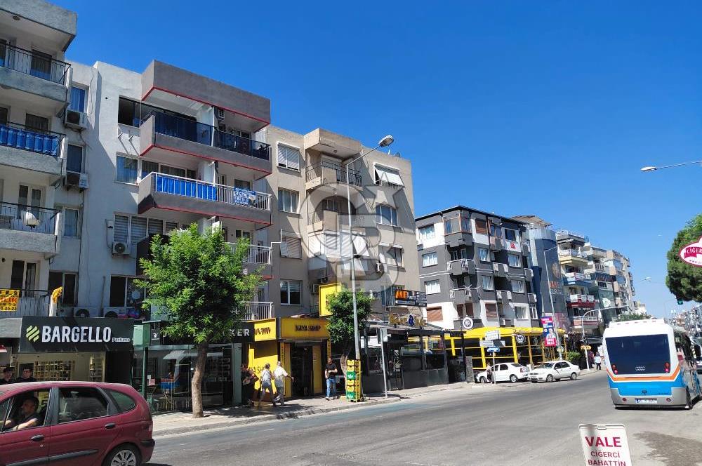 Buca Menderes Caddesi Eşyalı 2+1 Satılık Daire