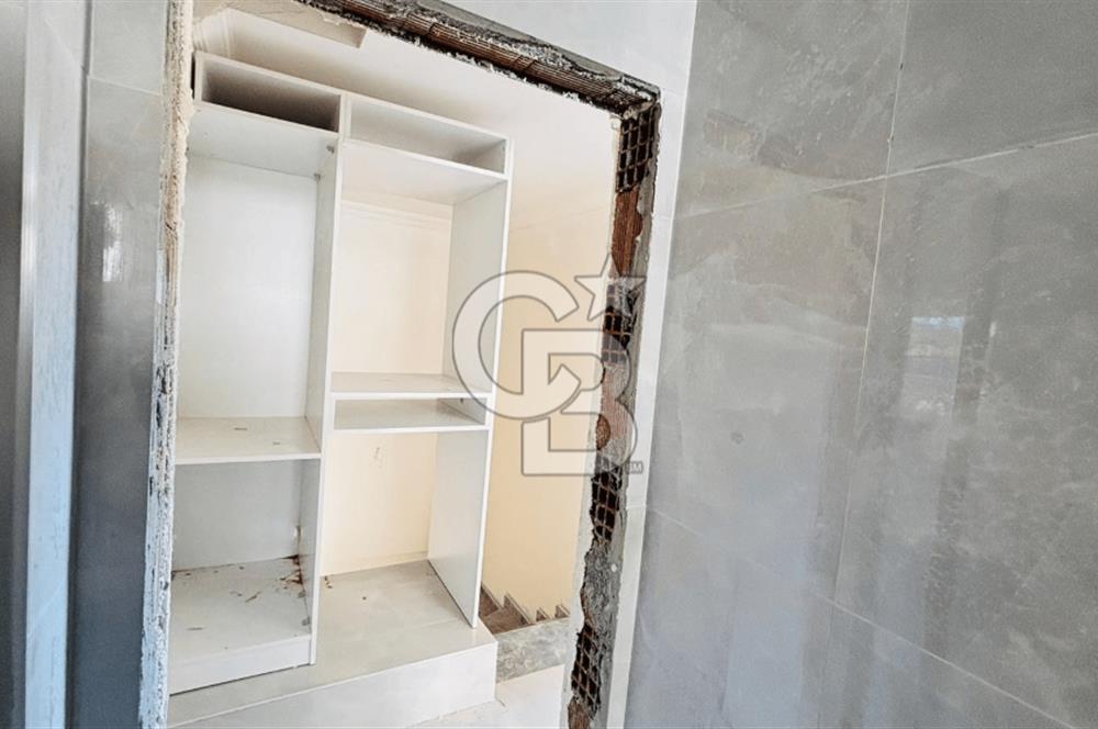Foça Hacıveli Mah. Satılık 2+1 Bahçeli Dubleks Villa