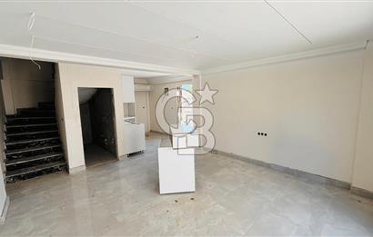 Foça Hacıveli Mah. Satılık 2+1 Bahçeli Dubleks Villa