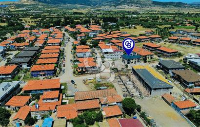 Foça Hacıveli Mah. Satılık 2+1 Bahçeli Dubleks Villa