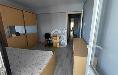 Buca Menderes Caddesi Eşyalı 2+1 Satılık Daire