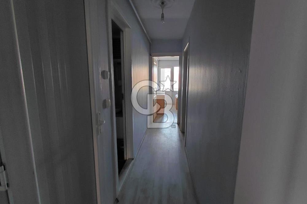 Buca Menderes Caddesi Eşyalı 2+1 Satılık Daire