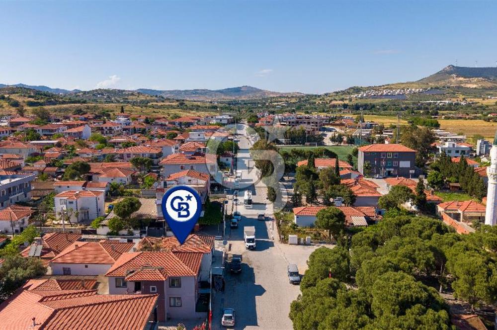 Foça Yenibağarası Mah. Ana Cadde Üzerinde Satılık Dükkan