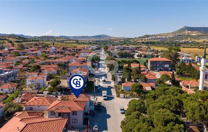 Foça Yenibağarası Mah. Ana Cadde Üzerinde Satılık Dükkan