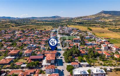 Foça Yenibağarası Mah. Ana Cadde Üzerinde Satılık Dükkan