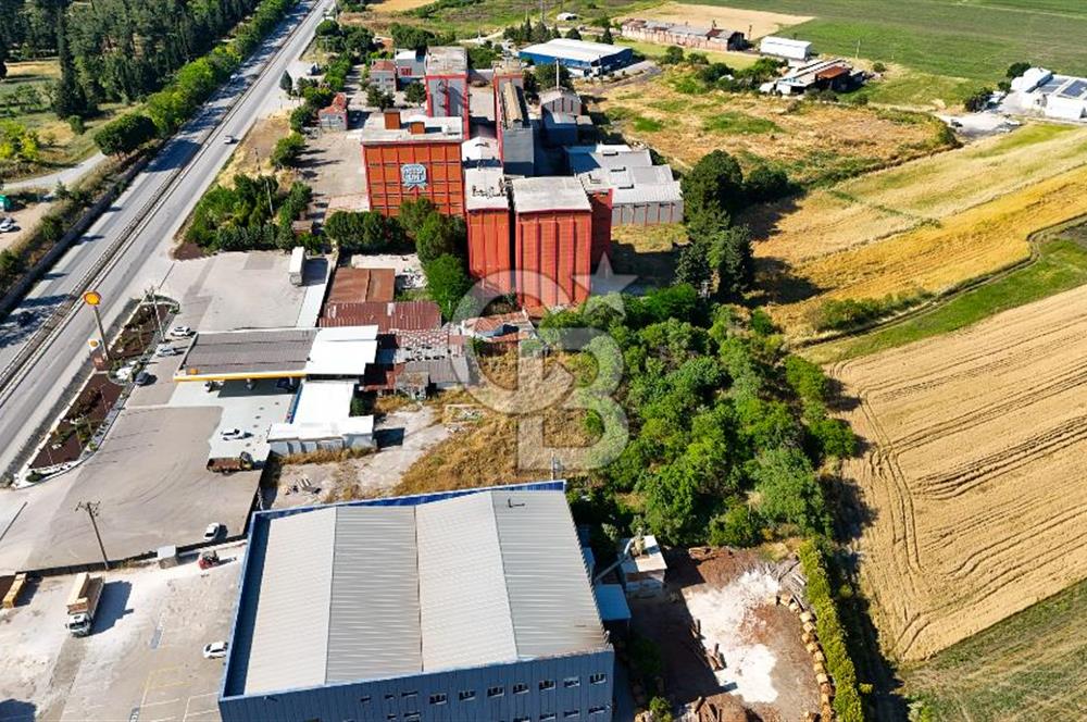 CB Leader'den Balıkesir- Manisa Yolu Üzeri Rüyam Tesisi Kiralık