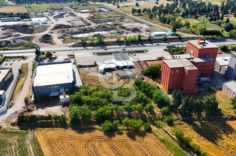 CB Leader'den Balıkesir- Manisa Yolu Üzeri Rüyam Tesisi Kiralık