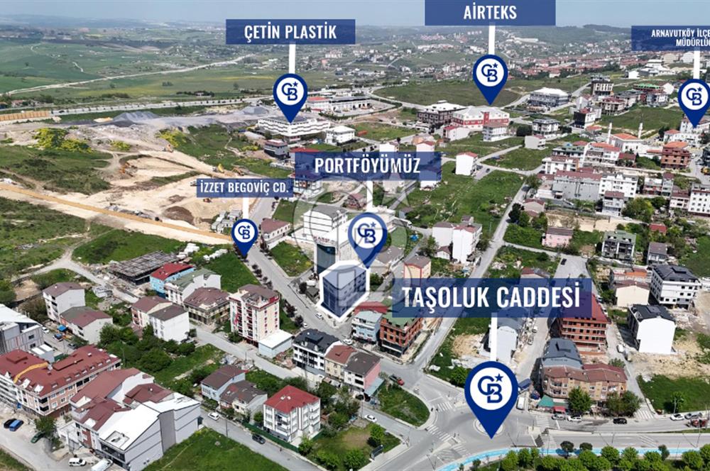 SATILIK ARNAVUTKÖY TAŞOLUK"DA 6 KATLI YÜK ASANSÖRLÜ TİCARİ BİNA