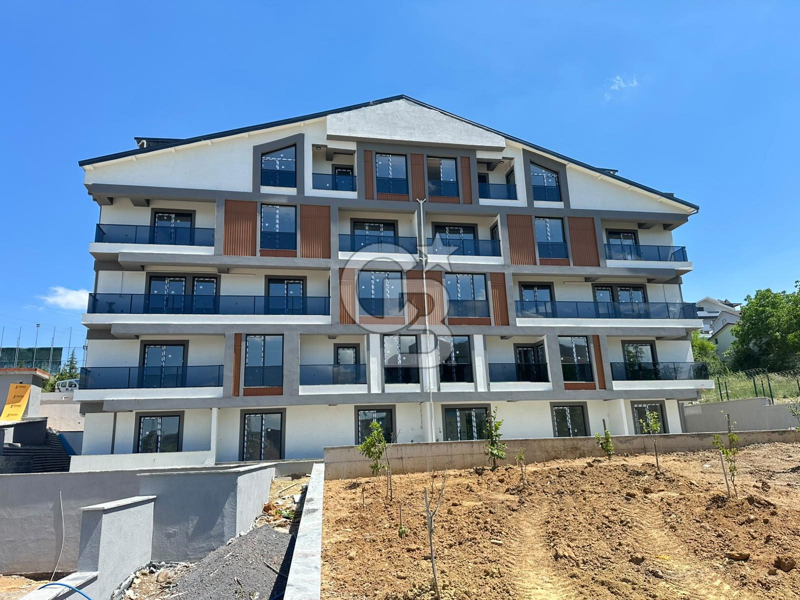 CB AKADEMİ BAĞÇEŞME MUHTEŞEM BAHÇE KULLANIMLI 3+1 SATILIK DAİRE