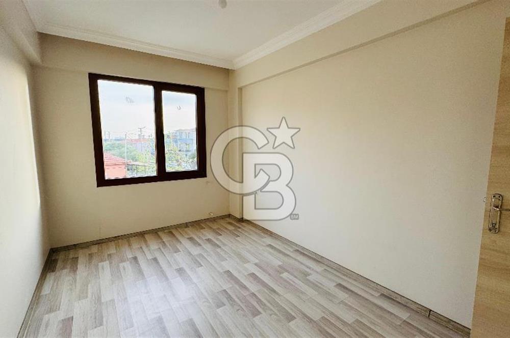 Foça Kazım Dirik Mahallesinde 2+1 Kiralık Bahçe Katı Daire