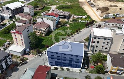 SATILIK ARNAVUTKÖY TAŞOLUK"DA 6 KATLI YÜK ASANSÖRLÜ TİCARİ BİNA