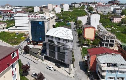 SATILIK ARNAVUTKÖY TAŞOLUK"DA 6 KATLI YÜK ASANSÖRLÜ TİCARİ BİNA
