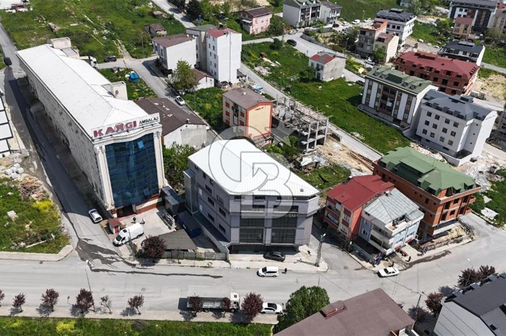 SATILIK ARNAVUTKÖY TAŞOLUK"DA 6 KATLI YÜK ASANSÖRLÜ TİCARİ BİNA
