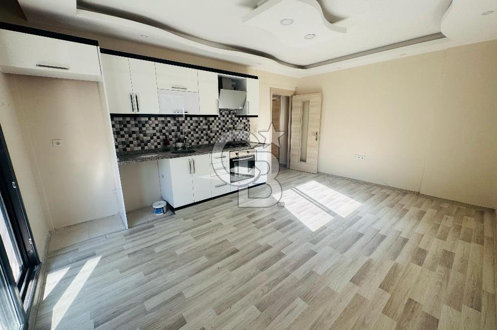 Foça Kazım Dirik Mahallesinde 2+1 Kiralık Bahçe Katı Daire