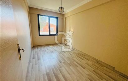 Foça Kazım Dirik Mahallesinde 2+1 Kiralık Bahçe Katı Daire