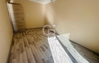 Foça Kazım Dirik Mahallesinde 2+1 Kiralık Bahçe Katı Daire