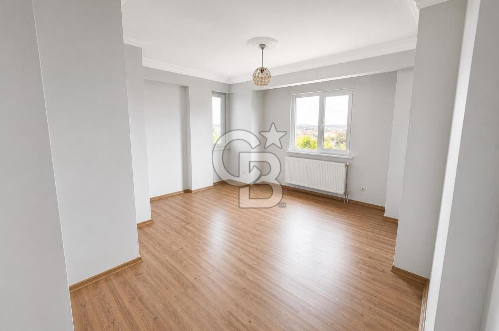 ARNAVUTKÖY'DE LÜKS SİTE İÇERİSİNDE SIFIR 2+1 SATILIK DAİRE