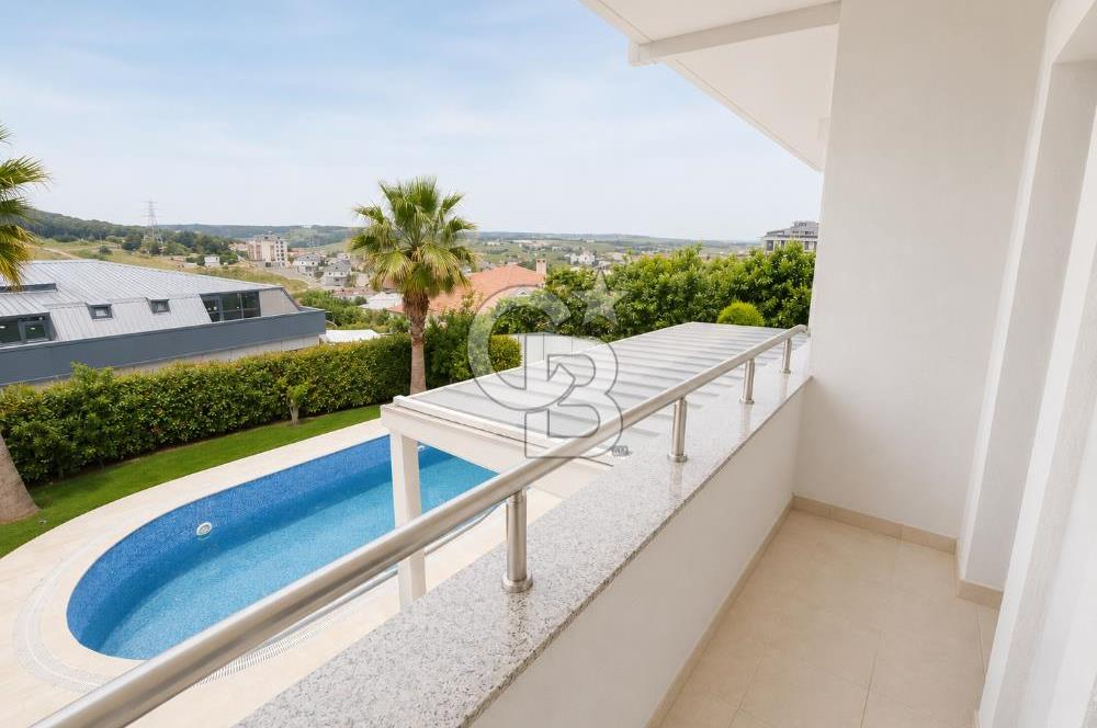 ARNAVUTKÖY'DE LÜKS SİTE İÇERİSİNDE SIFIR 2+1 SATILIK DAİRE