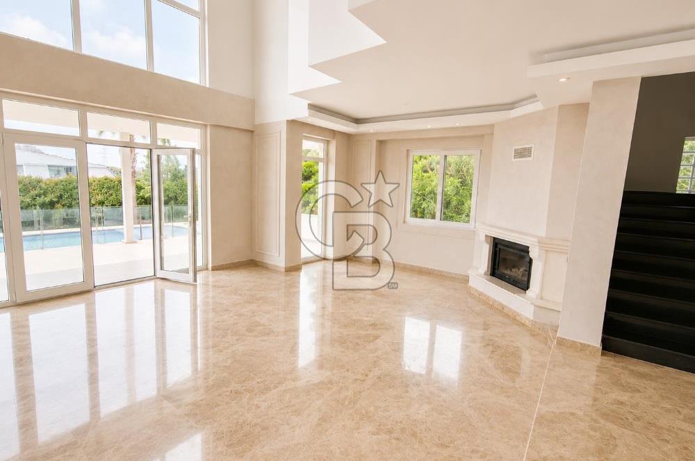 ARNAVUTKÖY'DE LÜKS SİTE İÇERİSİNDE SIFIR 2+1 SATILIK DAİRE