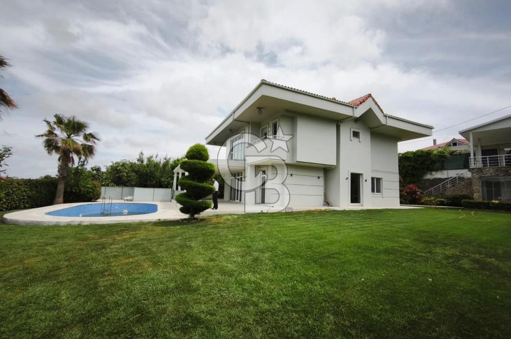 ARNAVUTKÖY'DE LÜKS SİTE İÇERİSİNDE SIFIR 2+1 SATILIK DAİRE