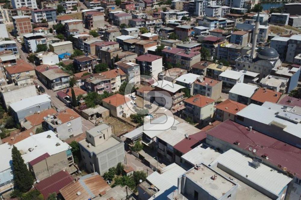 MENEMEN ASARLIKDA 237m2 3 KAT İMARLI ARSA