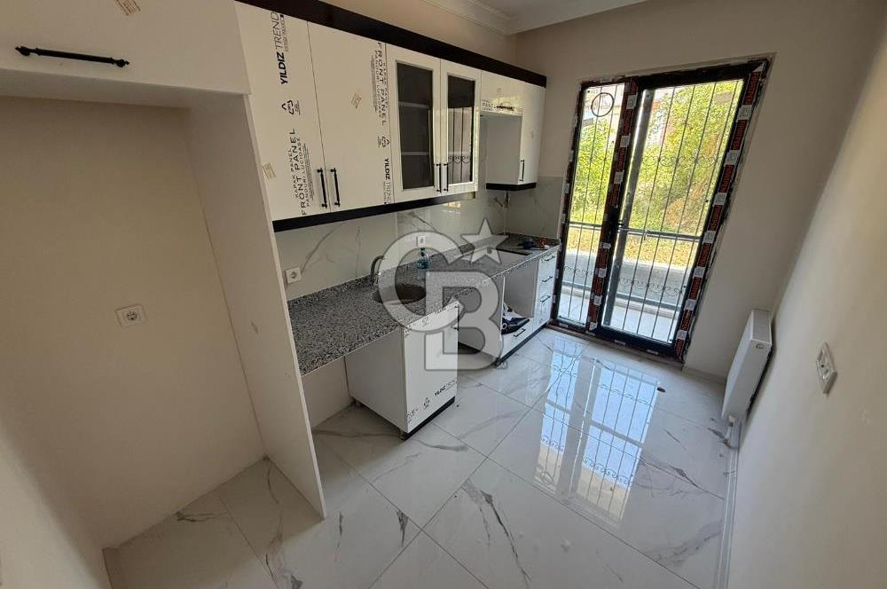 KİRALIK KARLIBAYIR'DA SİTE İÇERİSİNDE 2+1 SIFIR DAİRE