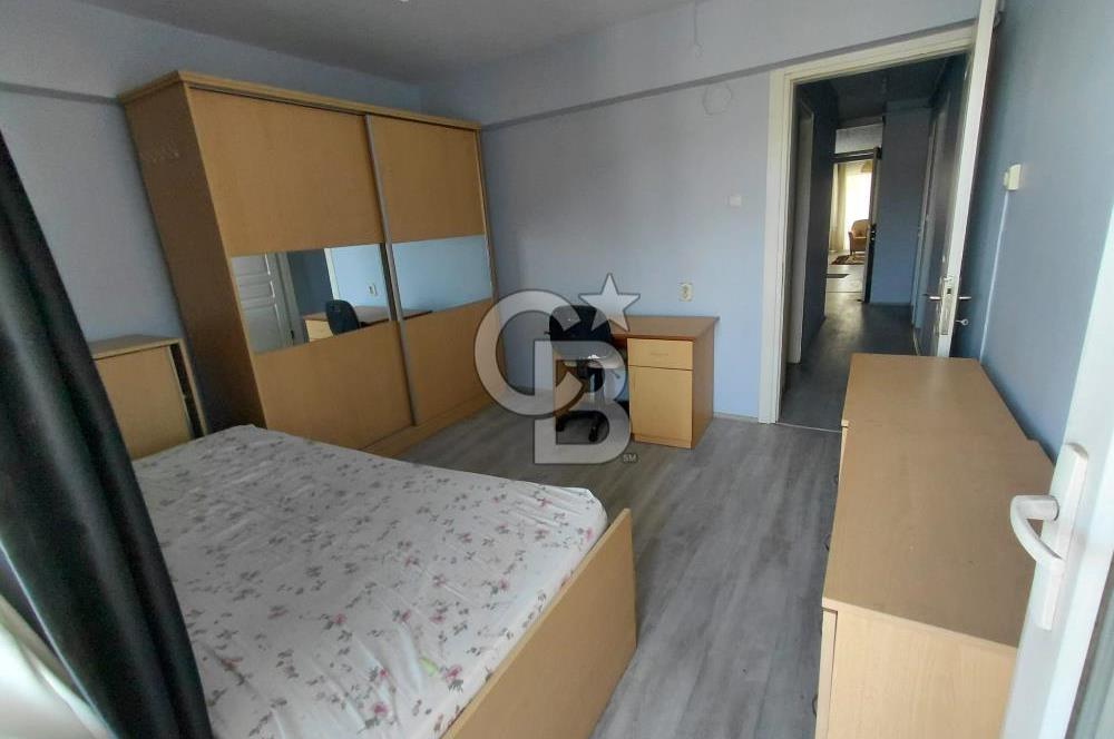 Buca Menderes Caddesi Eşyalı 2+1 Satılık Daire