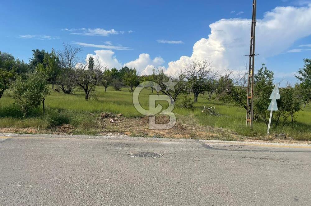 BAĞLUM'DA CADDE ÜZERİ İMARLI, ŞEHİR MANZARALI 203 m² ARSA PAYI