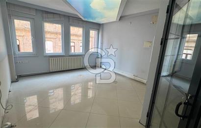 KUNDURACILAR CAD. YANGIN YÖNETMELİĞİNE UYGUN KİRALIK OFİS