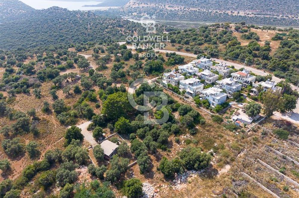 ANTALYA DEMRE KUMDAĞ DA CB ARDEN DEN SATILIK 370m² ARSA