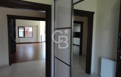 Tulumtaş Metel Ladin'de,7/24 Güvenlikli, Full yapılı, 5+2 Triplex Satılık Villa